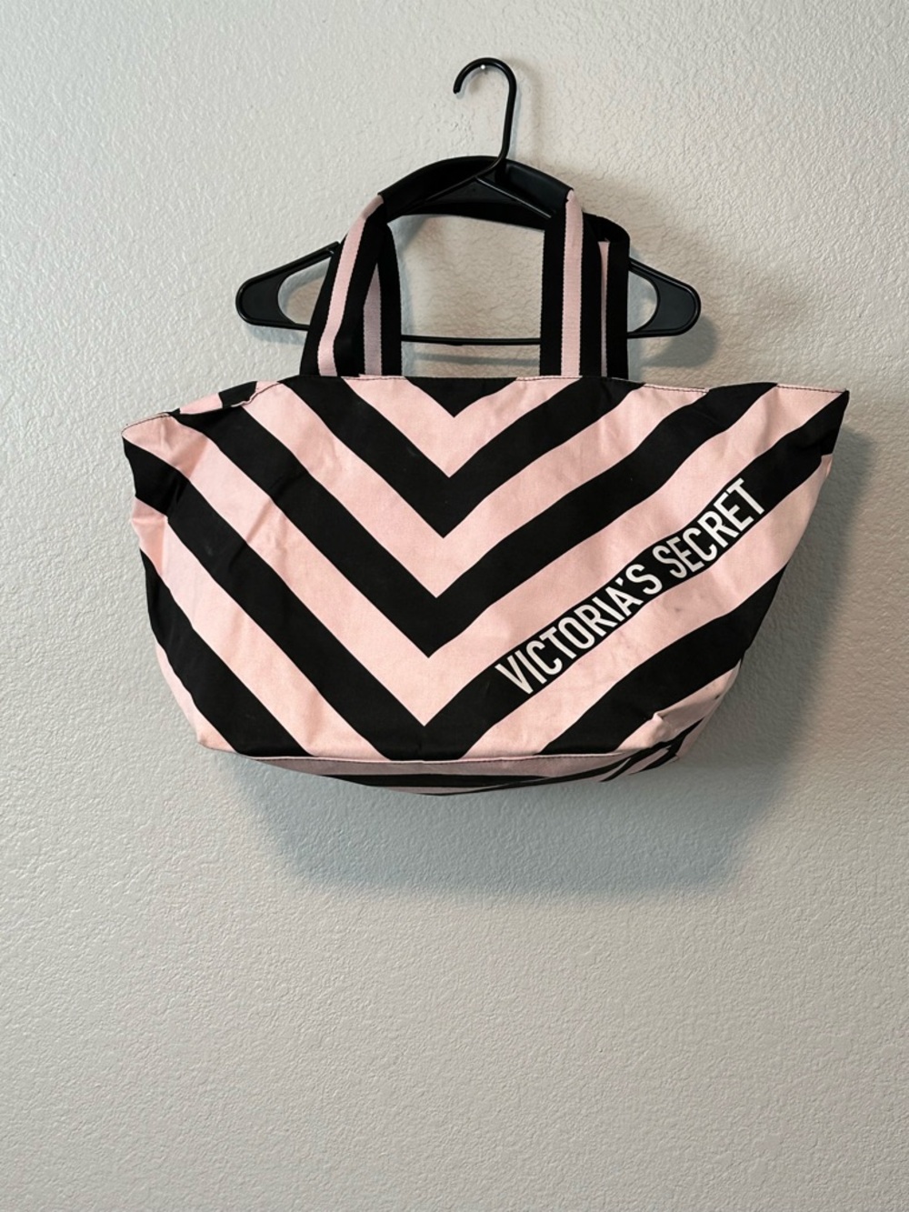 Victoria's Secret Pink and Black Chevron Canvas Tote